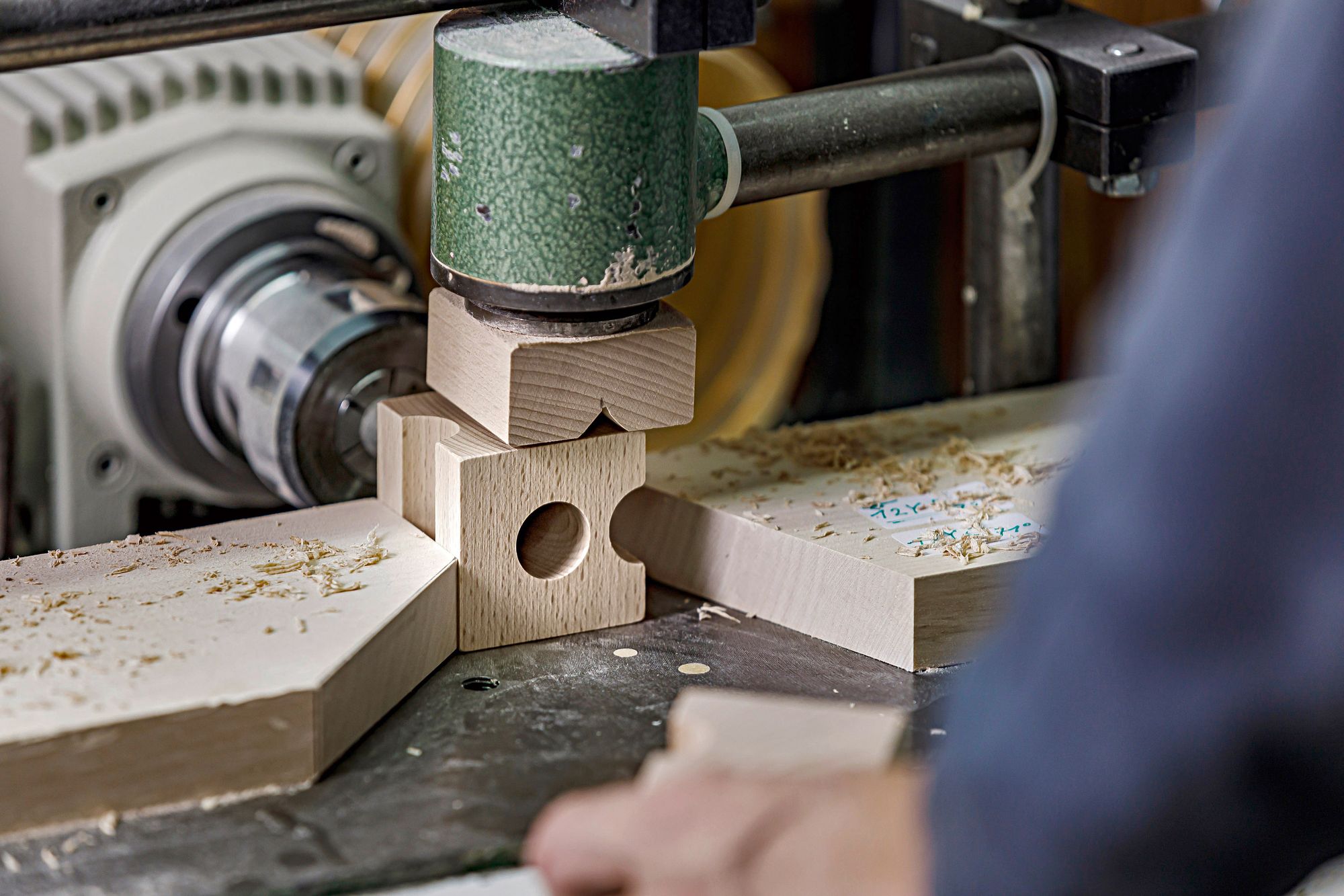 https://www.terrenature.ch/app/uploads/2024/12/09_20-10-Cuboro-Produktion-190_bearbeitet_klein.jpeg