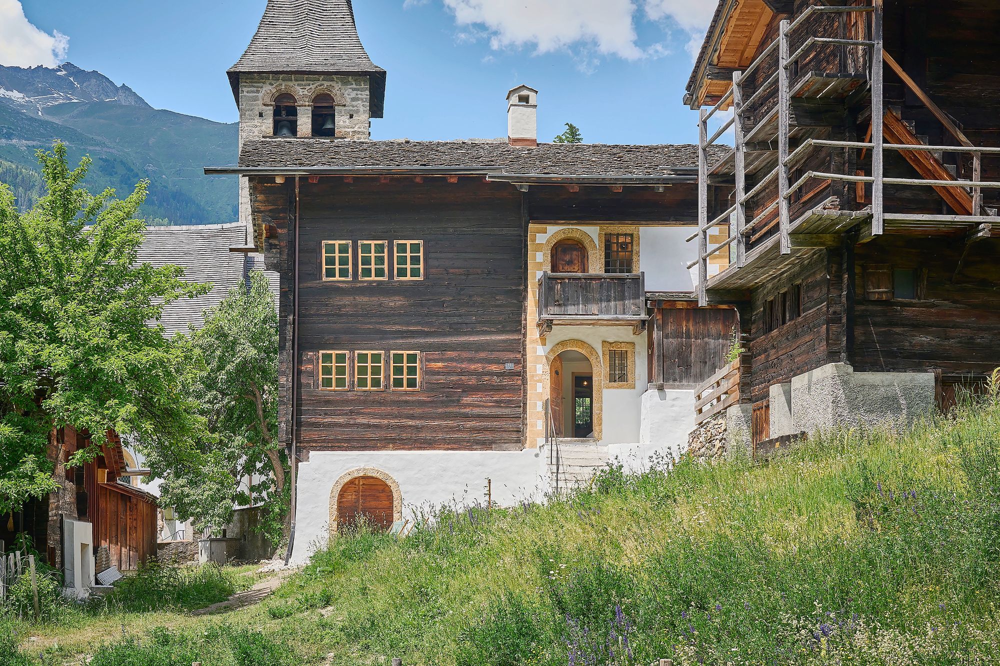 https://www.terrenature.ch/app/uploads/2025/07/09_FiB_Kaplanei_Ernen-VS_Gataric-Fotografie_04.jpeg
