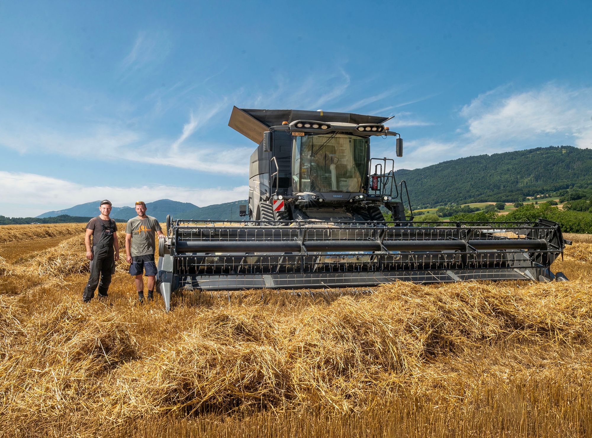 https://www.terrenature.ch/app/uploads/2025/07/PT_05_Moissoneuse_geante_Forestier_Grandson_L1010899.jpeg