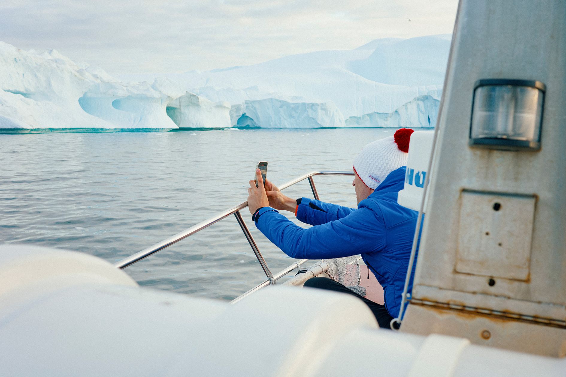 https://www.terrenature.ch/app/uploads/2025/08/24_ALPS_Groenland_Ilulissat_Bild-Julian-Jonas-Schmitt_2.jpeg