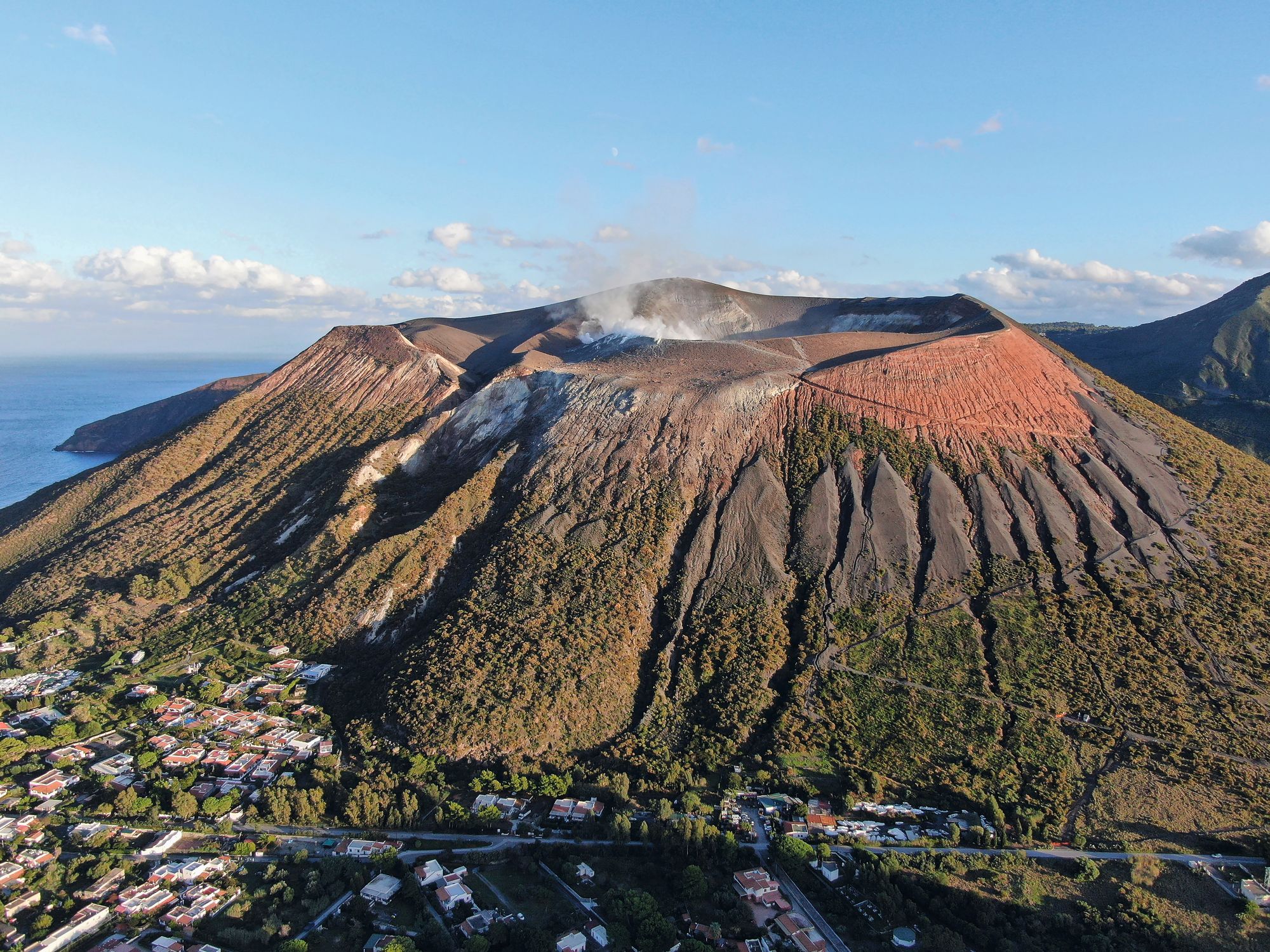 https://www.terrenature.ch/app/uploads/2025/09/3_PointFort_Volcan.jpeg