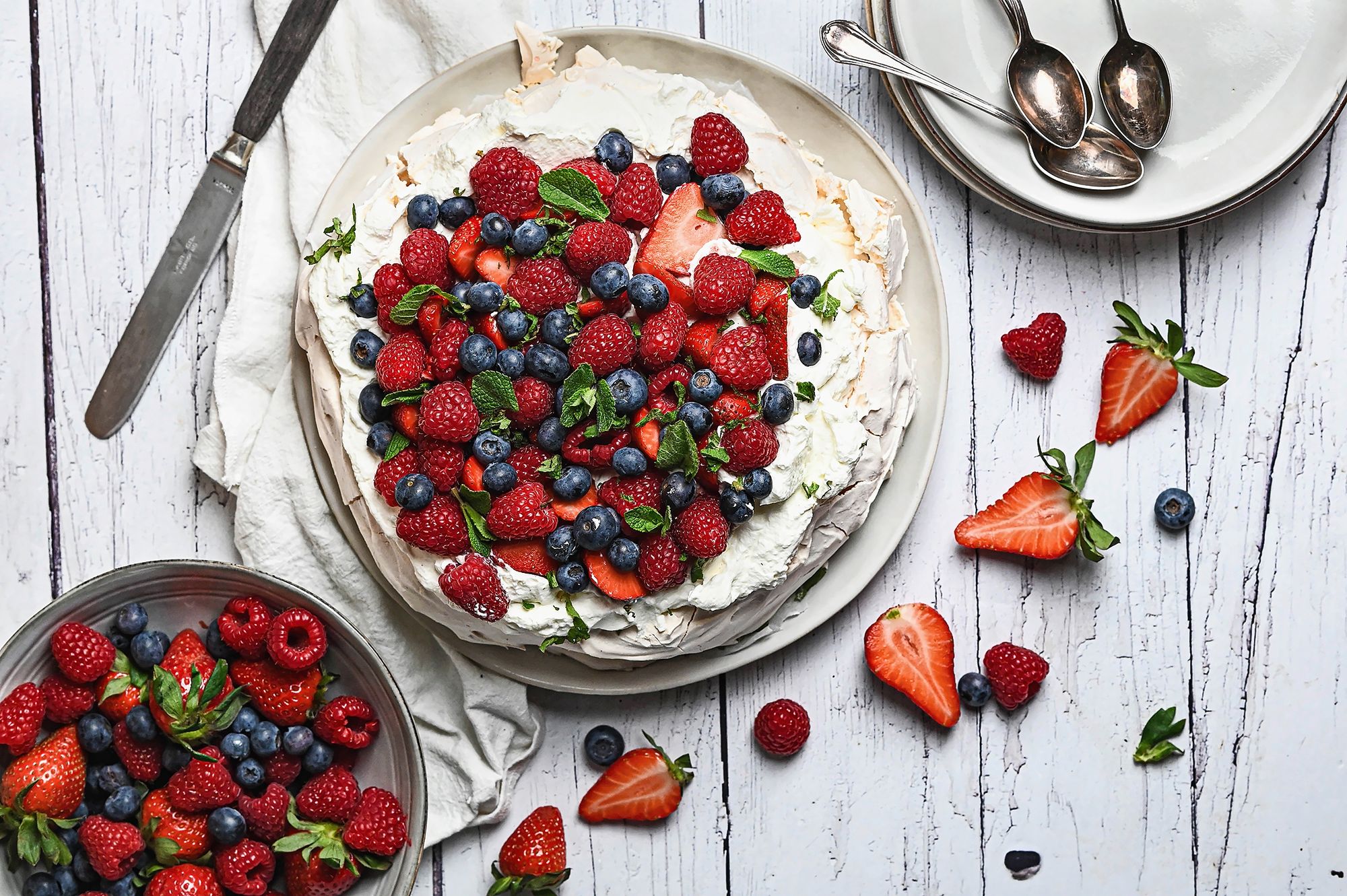 15_pavlova-aux-fruits-rougesjpeg