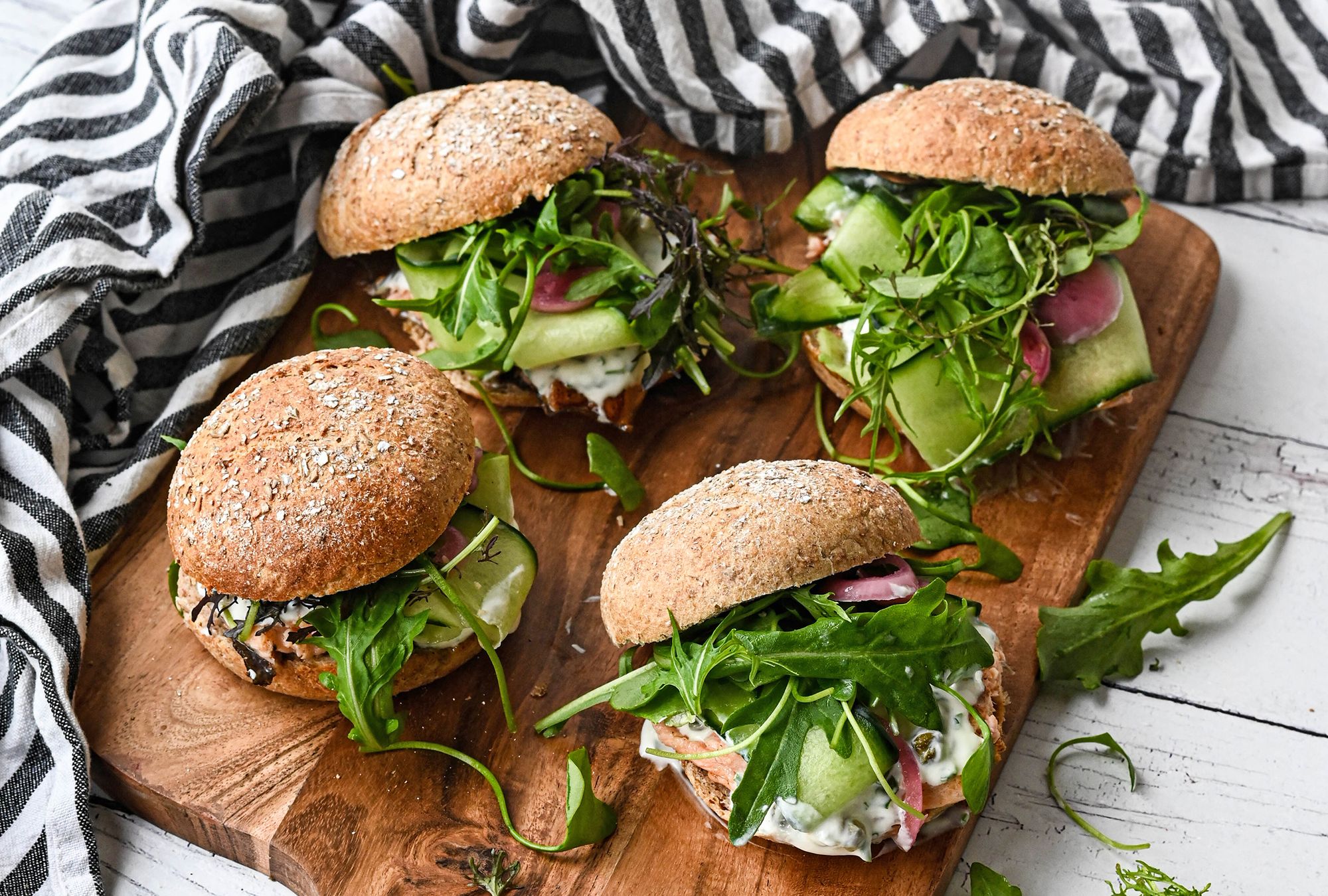 17_burger-a-la-truite-grillee-copiejpeg