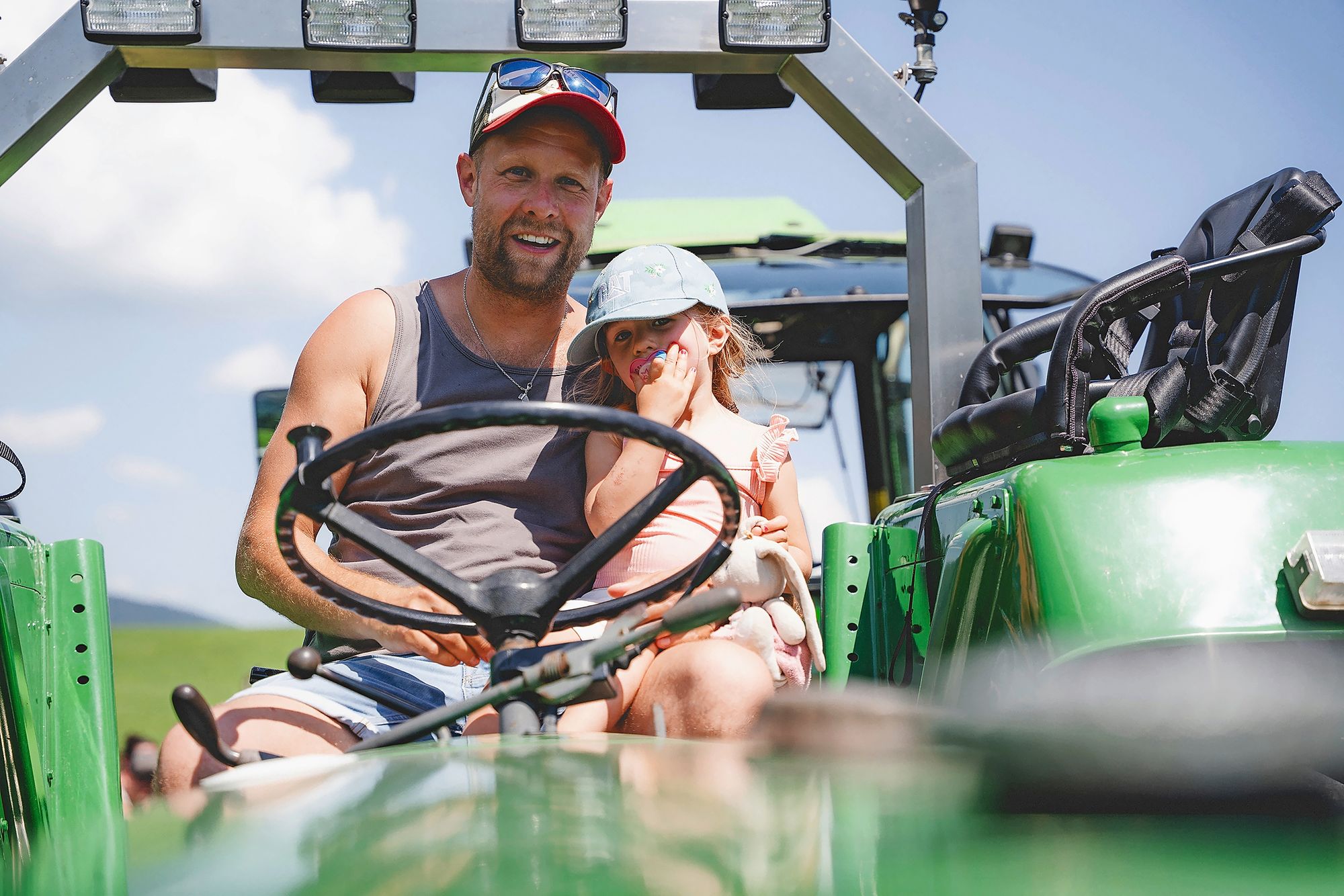 24_vieux_tracteurs_villeret_20267jpeg