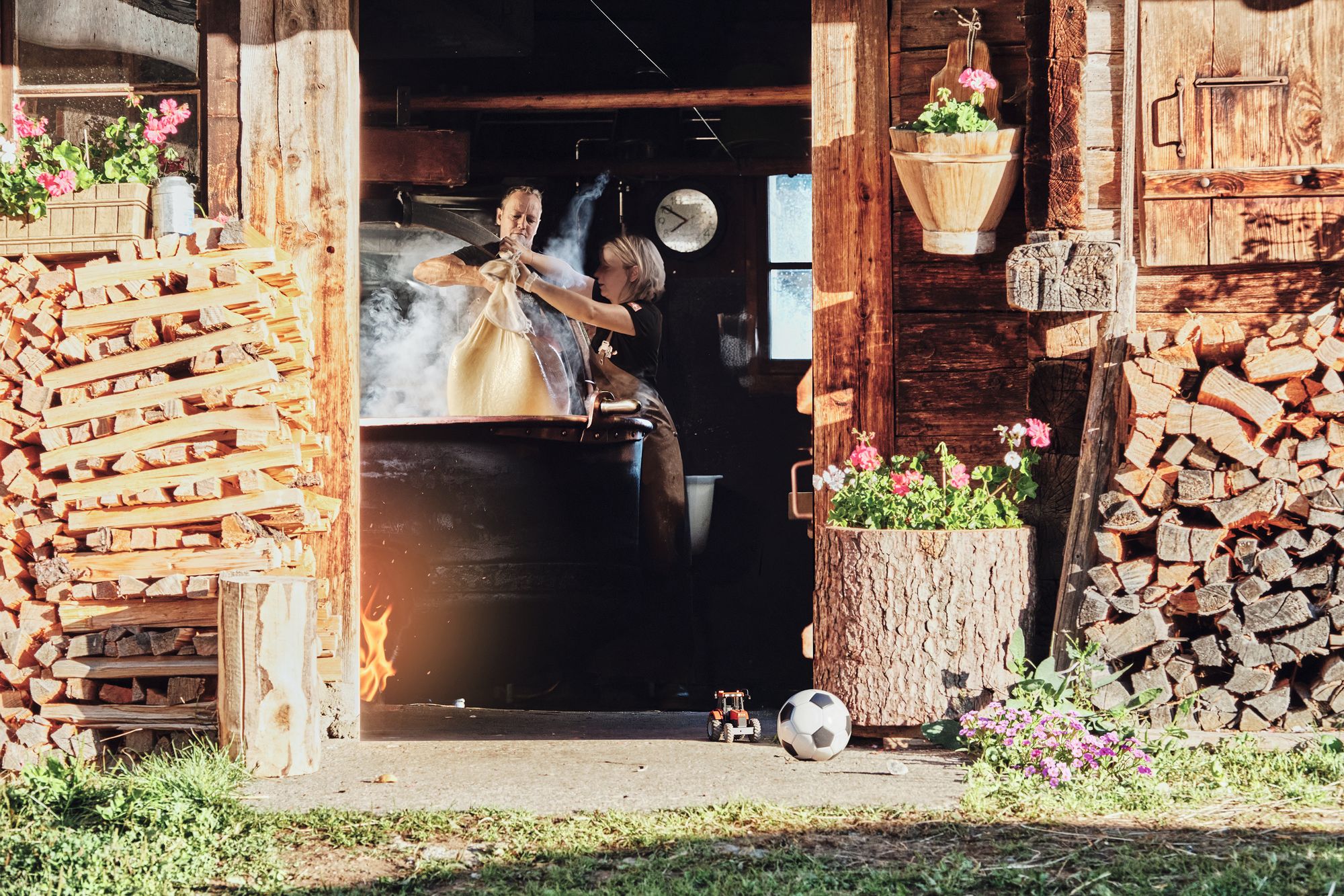 26_rf_couple_sortie_fromag_extrieur_chalet_cvisualpsjpeg